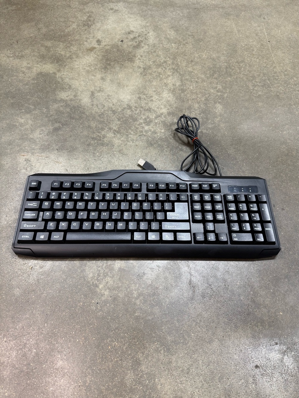 iMicro Full Size USB Wired Keyboard 107-Key